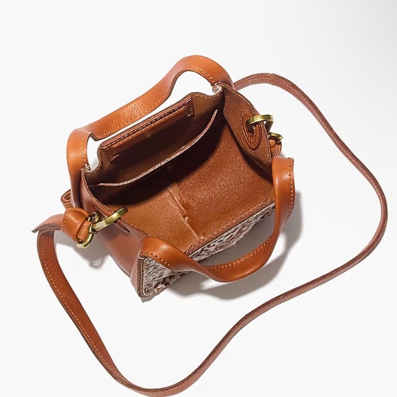 NWOT Madewell The Micro Sydney Crossbody Bag in Animal Spotted Calf Hair - Picture 2 of 4